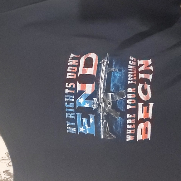 COPY - XL Black 👕 shirt.MY RIGHTS DONT END WHERE YOUR FEELINGS END. 🇺🇸 - Picture 4 of 4
